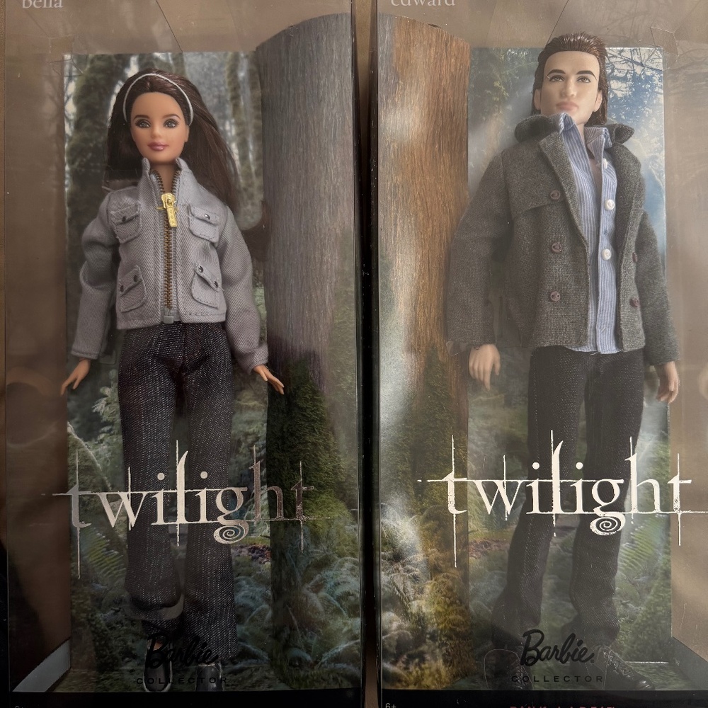 Mattel Bella and Edward Barbie pink label limited edition 2009
